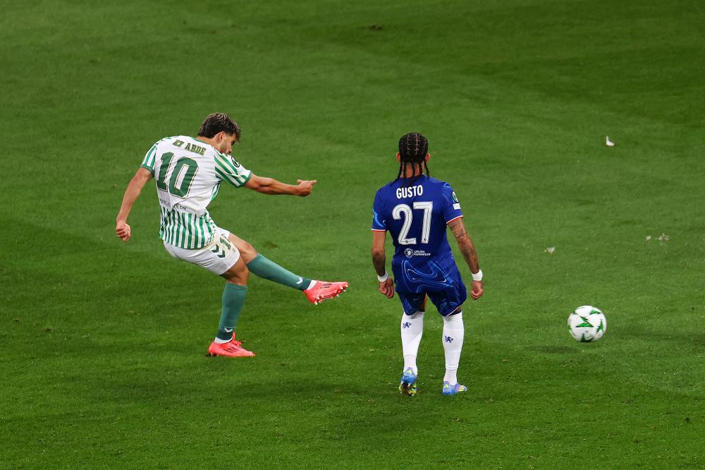 哈兰德：对多纳鲁马只有赞美之词；来意大利踢球？还没考虑过